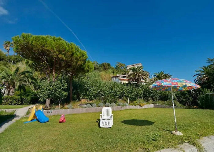 Con Discesa A Mare *